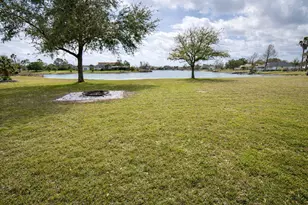 2731 Avenue D, Dickinson, TX 77539 - Photo 25