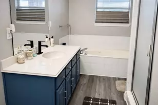 2731 Avenue D, Dickinson, TX 77539 - Photo 7