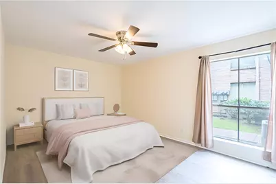 700 Thicket Lane #703, Houston, TX 77079 - Photo 3