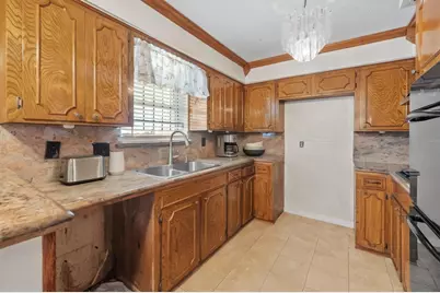 5603 Yorkwood Street, Houston, TX 77016 - Photo 7