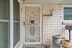 5603 Yorkwood St, Houston, TX 77016 - Photo 19