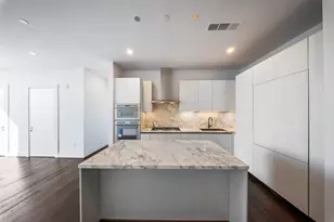 1711 Allen Pkwy, Houston, TX 77019 - Photo 3