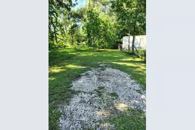 101 Pine Bend Court, Cleveland, TX 77327 - Photo 3