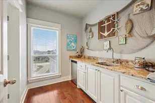 2904 Shady Ln, Crystal Beach, TX 77650 - Photo 17