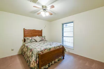 3306 Sycamore Springs Drive, Houston, TX 77339 - Photo 23