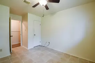 3306 Sycamore Springs Dr, Houston, TX 77339 - Photo 17