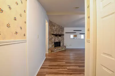 3306 Sycamore Springs Drive, Houston, TX 77339 - Photo 5