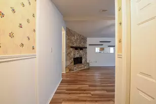 3306 Sycamore Springs Dr, Houston, TX 77339 - Photo 5