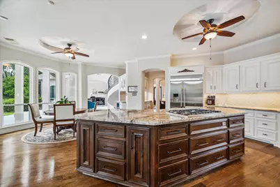 22 Greenway View Trail, Kingwood, TX 77339 - Photo 19