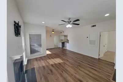 2025 Augusta Drive #303, Houston, TX 77057 - Photo 7