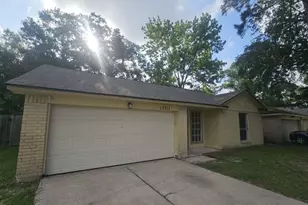 12311 Kings Chase Dr, Houston, TX 77044 - Photo 1