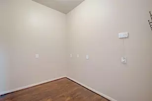 6302 Wellness Landing Ln, Houston, TX 77072 - Photo 17