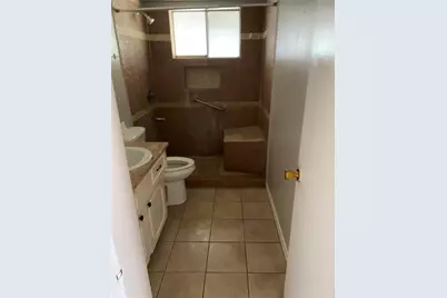 206 W Mitchell Road, Houston, TX 77037 - Photo 5