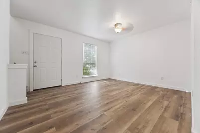 1936 Upland Drive, Houston, TX 77043 - Photo 17