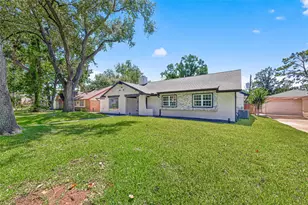 9519 Moorberry Ln, Houston, TX 77080 - Photo 3