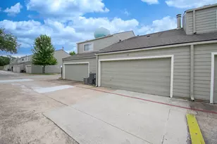 2379 Briarwest Blvd, Houston, TX 77077 - Photo 33