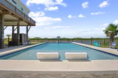 708 Colby Court, Port Bolivar, TX 77650 - Photo 41