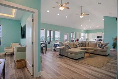 708 Colby Court, Port Bolivar, TX 77650 - Photo 13