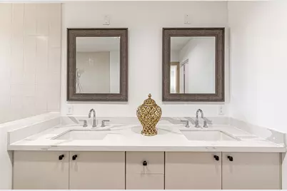 15000 S Richmond Avenue #5, Houston, TX 77082 - Photo 17