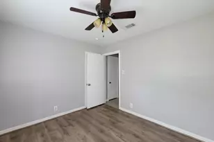 1110 Woods Dr, Liberty, TX 77575 - Photo 19