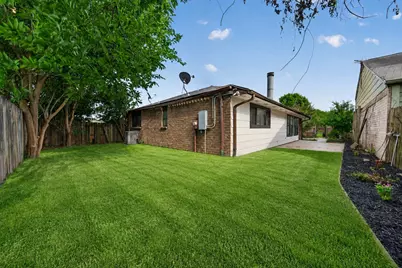 6 Quailwood Drive, Baytown, TX 77521 - Photo 45