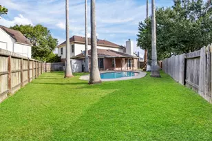 4013 Ivywood Dr, Pearland, TX 77584 - Photo 5