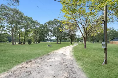 390 County Road 2230, Cleveland, TX 77327 - Photo 29