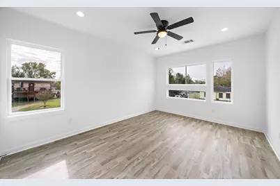 9315 Ashville Drive #B, Houston, TX 77051 - Photo 9