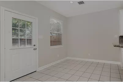 11 Scenic Brook Court, The Woodlands, TX 77382 - Photo 11