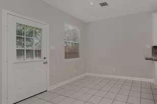 11 Scenic Brook Ct, The Woodlands, TX 77382 - Photo 11