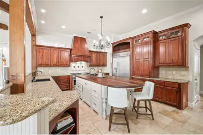 28207 E Benders Landing Boulevard, Spring, TX 77386 - Photo 9