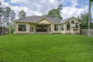 2283 Deer Cove Trail, Kingwood, TX 77339 - Photo 33