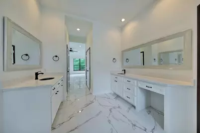 2283 Deer Cove Trail, Kingwood, TX 77339 - Photo 19