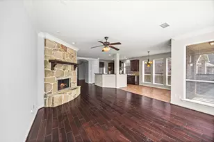 35 Woodmoor Pl, Magnolia, TX 77354 - Photo 15