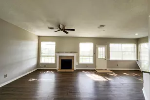 2412 N Mission Cir, Friendswood, TX 77546 - Photo 15