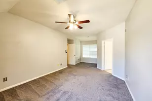 2412 N Mission Cir, Friendswood, TX 77546 - Photo 25