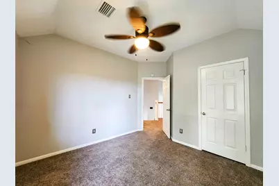 2412 N Mission Circle, Friendswood, TX 77546 - Photo 21