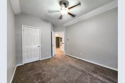 2412 N Mission Circle, Friendswood, TX 77546 - Photo 17