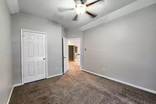 2412 N Mission Cir, Friendswood, TX 77546 - Photo 17