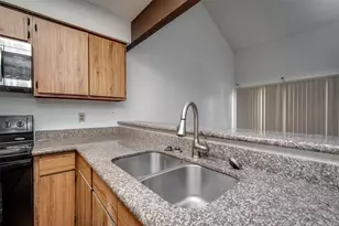 7131 Brendam Ln, Houston, TX 77072 - Photo 13