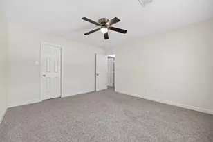 11 Ginger Bay Pl, The Woodlands, TX 77382 - Photo 39