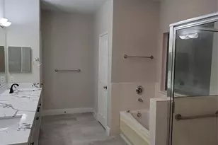 6887 Turtlewood Dr, Houston, TX 77072 - Photo 27