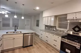 6887 Turtlewood Dr, Houston, TX 77072 - Photo 19