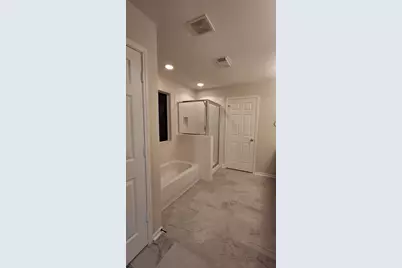 6887 Turtlewood Drive, Houston, TX 77072 - Photo 39