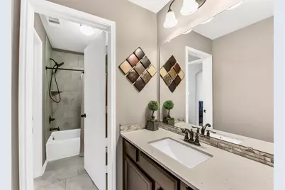 16102 Cottage Timbers Court, Houston, TX 77044 - Photo 35