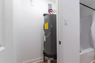 4213 Houx St, Bacliff, TX 77518 - Photo 37