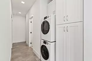 2102 Mechanic St, Galveston, TX 77550 - Photo 17
