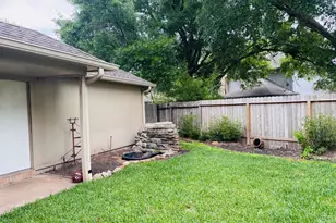 2434 Hodges Bend Cir, Sugar Land, TX 77479 - Photo 23