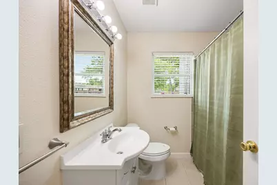 1962 Norcrest Drive, Houston, TX 77055 - Photo 19
