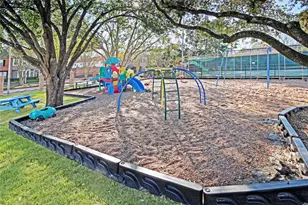 14466 Misty Meadow Ln, Houston, TX 77079 - Photo 29